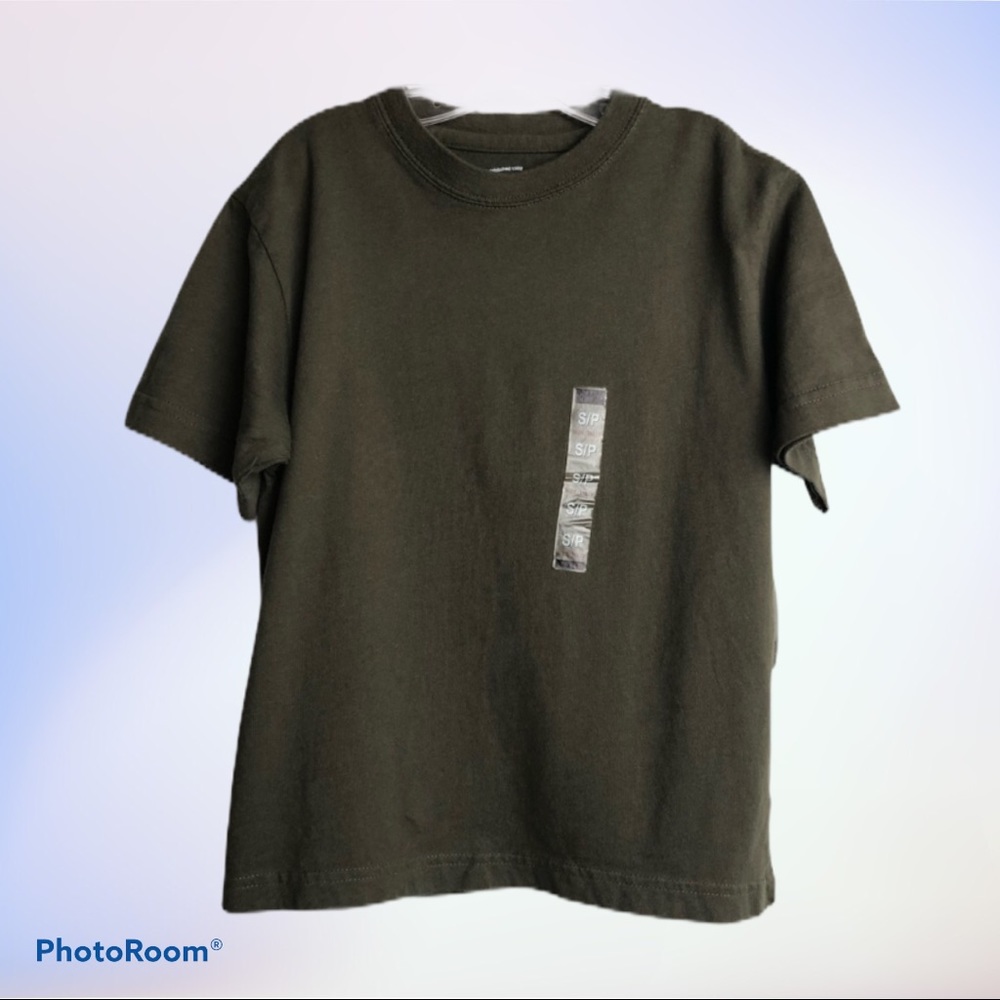 Childrens Place Army Green T-shirt Size 5/6 Small